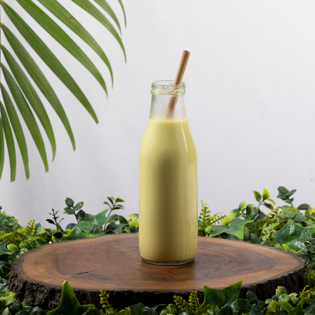 GOLDEN ALMOND MILK